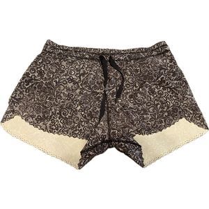 Lululemon Hit It Shorts Size 6 Cinder Lace Excellent Condition